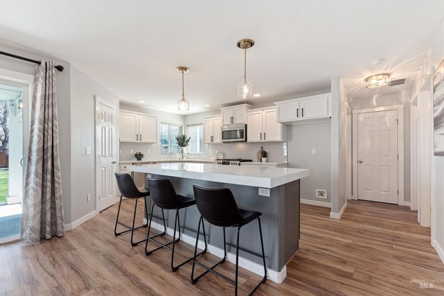 2610 N Snowbell Rd, Kuna, ID 83634