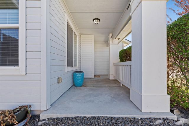 2610 N Snowbell Rd, Kuna, ID 83634