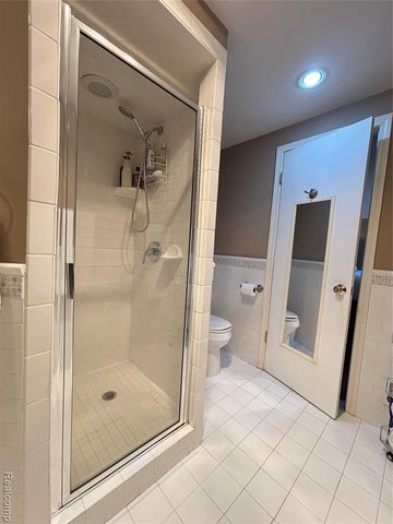 1217 Woodbridge Street 164, Saint Clair Shores, MI 48080