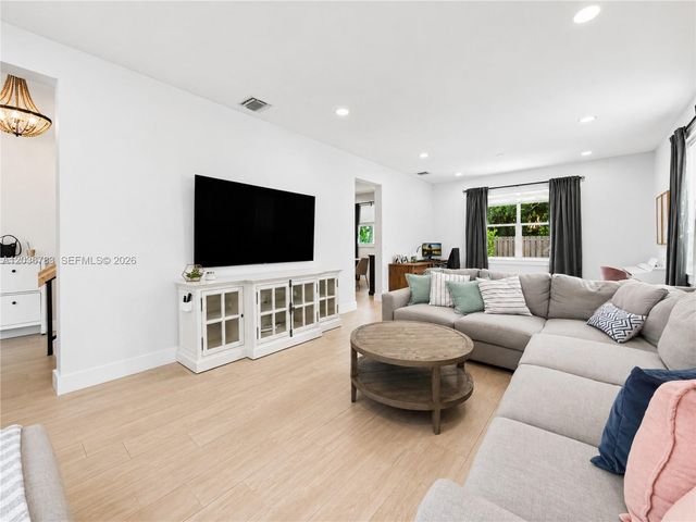 10341 Panama Street, Cooper City, FL 33026