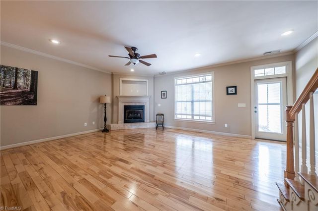 5209 SUNNY BROOK Court, Clemmons, NC 27012