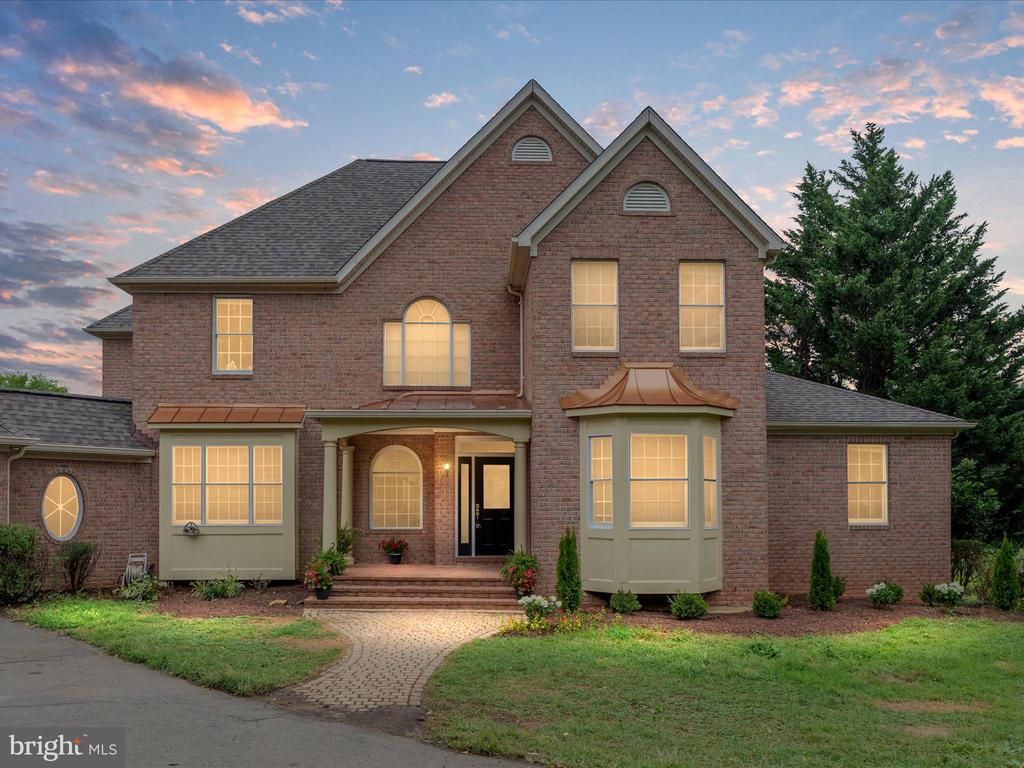 7563 FOXVIEW DR, Warrenton, VA 20186