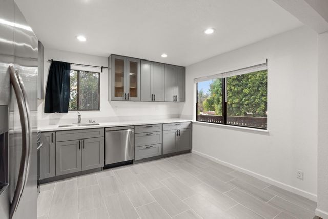 1227 Woodside Road 2, Redwood City, CA 94061