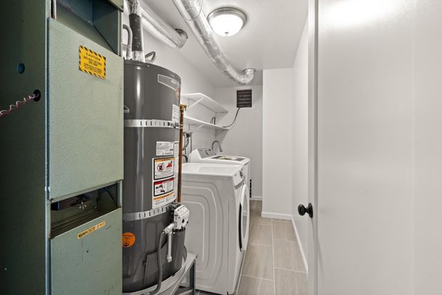 1227 Woodside Road 2, Redwood City, CA 94061