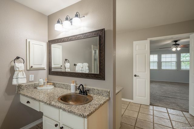 2047 Walsbrook, San Antonio, TX 78260