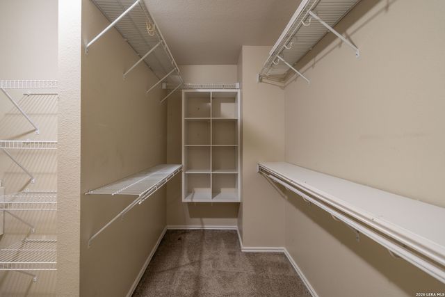 2047 Walsbrook, San Antonio, TX 78260