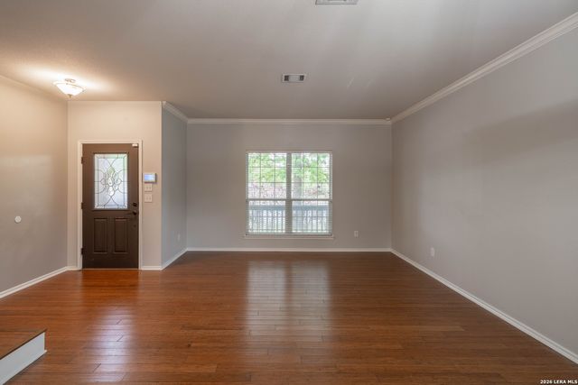 2047 Walsbrook, San Antonio, TX 78260