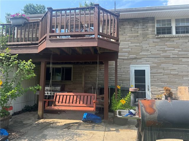 257 JOHNSTON ROAD, Upper St Clair, PA 15241