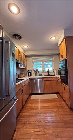 257 JOHNSTON ROAD, Upper St Clair, PA 15241