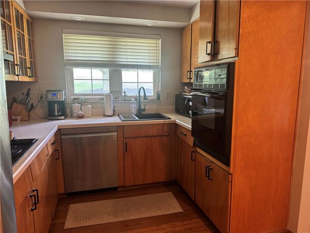 257 JOHNSTON ROAD, Upper St Clair, PA 15241