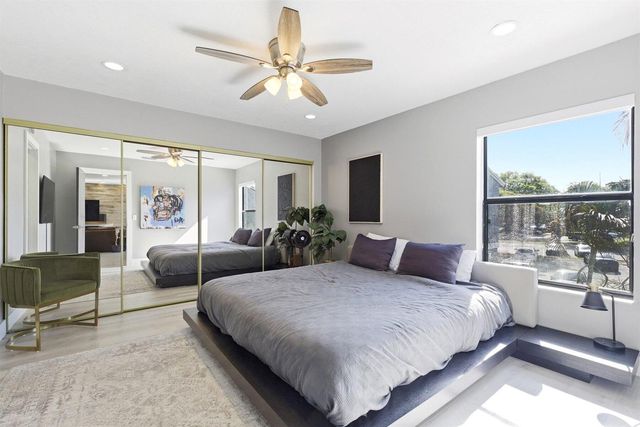 30 Crossings Circle G, Boynton Beach, FL 33435