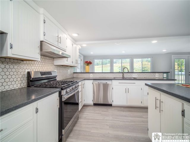 3710 Cowing Road, Busti, NY 14750