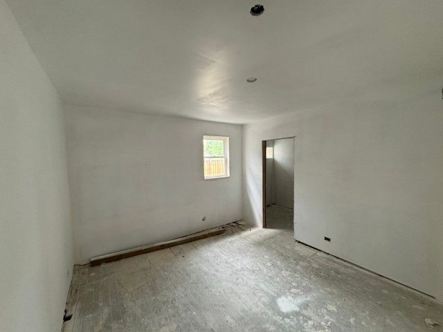 1608 S 5th Avenue, Maywood, IL 60153