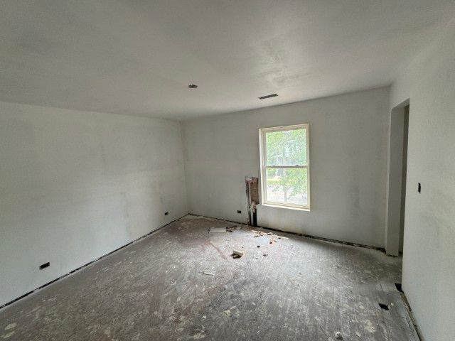 1608 S 5th Avenue, Maywood, IL 60153