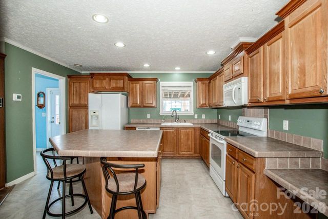 161 Hidden Brook Drive, Statesville, NC 28677