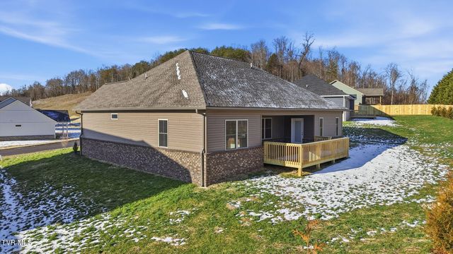 560 Catalina Court, Jonesborough, TN 37659