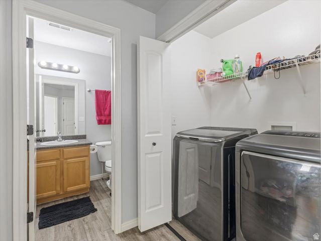 13126 S PIONEER PARK DR, Herriman, UT 84096