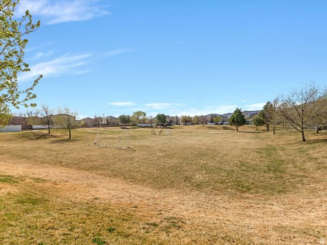 13126 S PIONEER PARK DR, Herriman, UT 84096