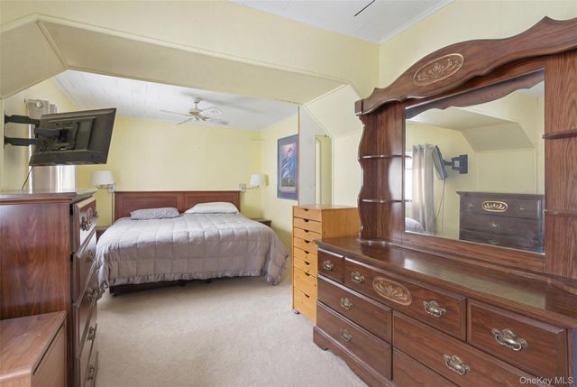 26 St Georges Avenue, Monroe, NY 10950