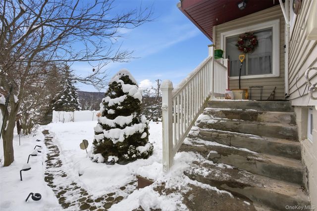 26 St Georges Avenue, Monroe, NY 10950