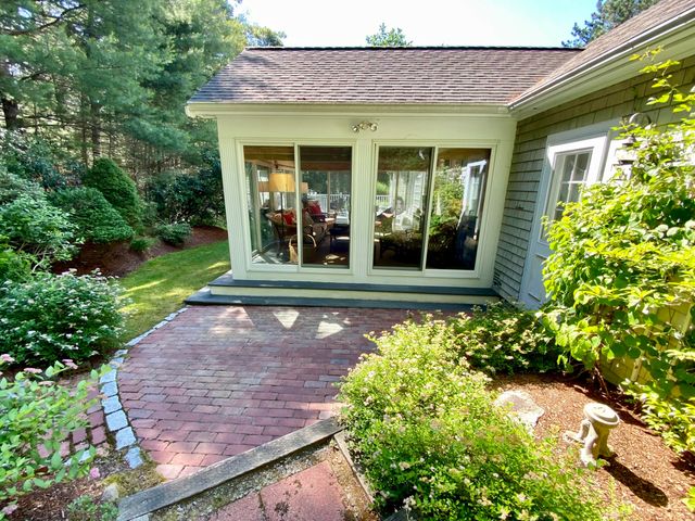 263 Oxford Drive, Cotuit, MA 02635