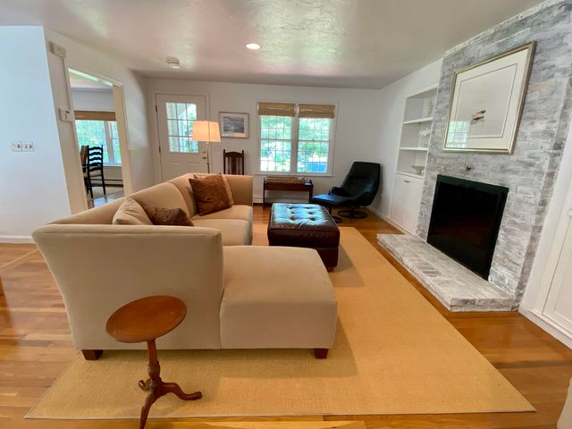 263 Oxford Drive, Cotuit, MA 02635