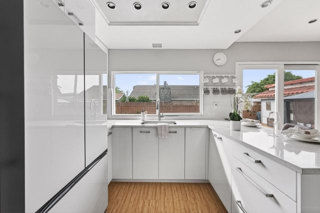 5342 Avenida Almendros, San Jose, CA 95123