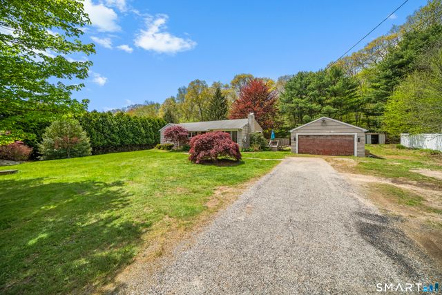 846 Vauxhall St Extension, Waterford, CT 06375