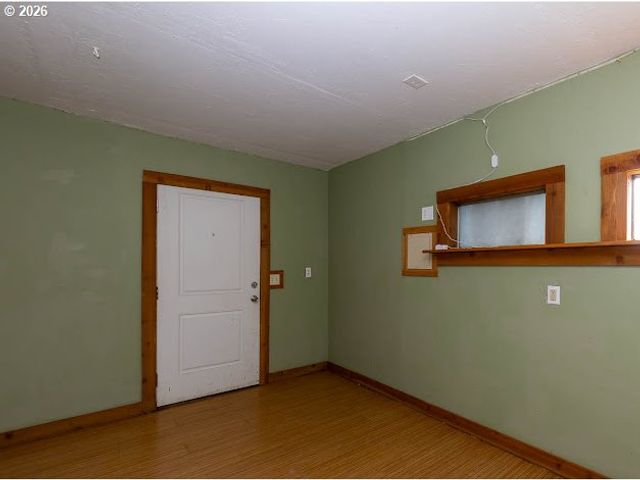 46822 SUNSET Ave, Westfir, OR 97492