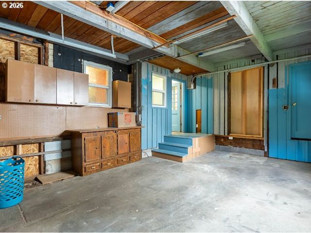 46822 SUNSET Ave, Westfir, OR 97492