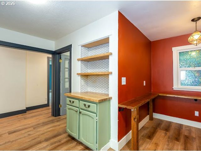 46822 SUNSET Ave, Westfir, OR 97492