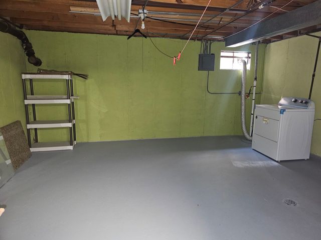 7666 S 88th Court, Justice, IL 60458