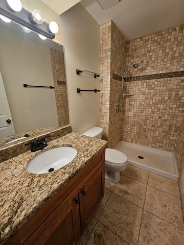 7666 S 88th Court, Justice, IL 60458