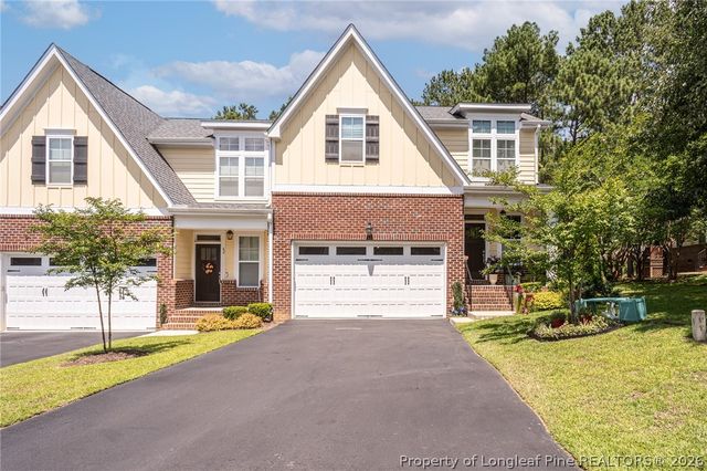 58 Hawk Ridge Drive, Spring Lake, NC 28390