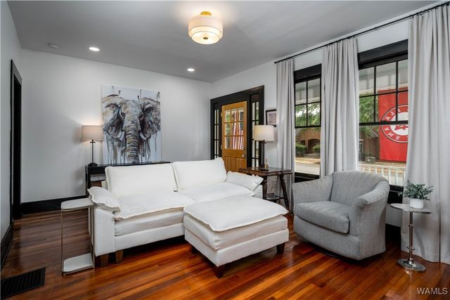 2010 Paul W Bryant, Tuscaloosa, AL 35401