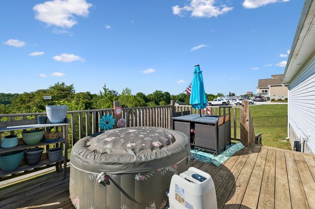 329 Murrell Rd, Dickson, TN 37055