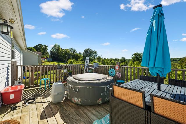 329 Murrell Rd, Dickson, TN 37055