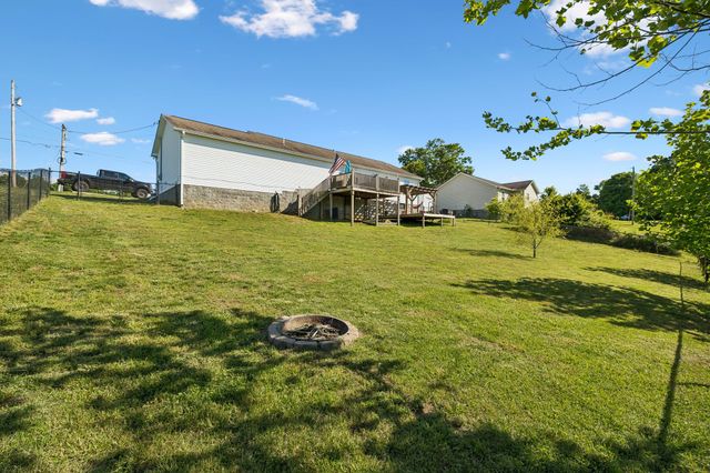 329 Murrell Rd, Dickson, TN 37055