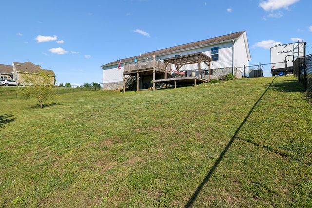 329 Murrell Rd, Dickson, TN 37055