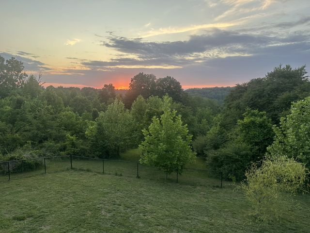 329 Murrell Rd, Dickson, TN 37055