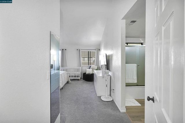 418 Dohrmann Ln, Pinole, CA 94564