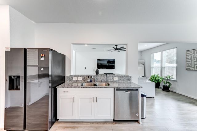 5530 Broad Spruce Street, Spring, TX 77373