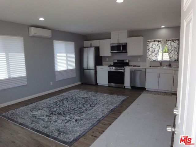 1151 Royal Avenue, Simi Valley, CA 93065