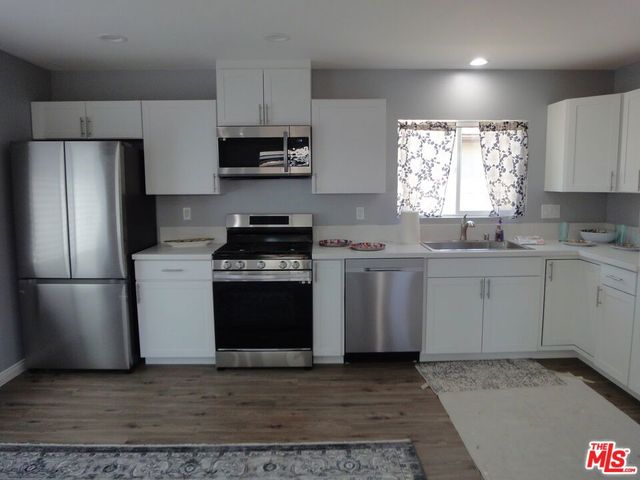 1151 Royal Avenue, Simi Valley, CA 93065