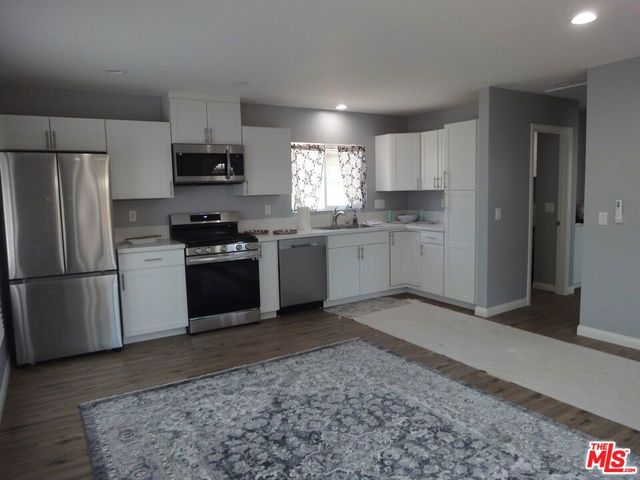 1151 Royal Avenue, Simi Valley, CA 93065