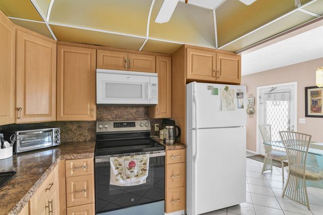 4053 Wolverton C, Boca Raton, FL 33434