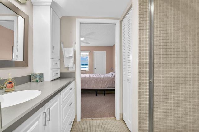 4053 Wolverton C, Boca Raton, FL 33434