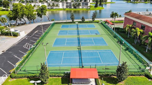 4053 Wolverton C, Boca Raton, FL 33434