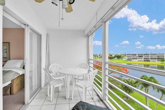 4053 Wolverton C, Boca Raton, FL 33434