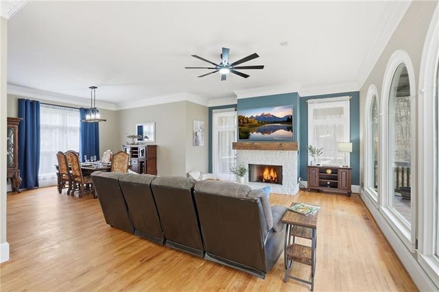 87 Carsons Creek Drive, Dawsonville, GA 30534